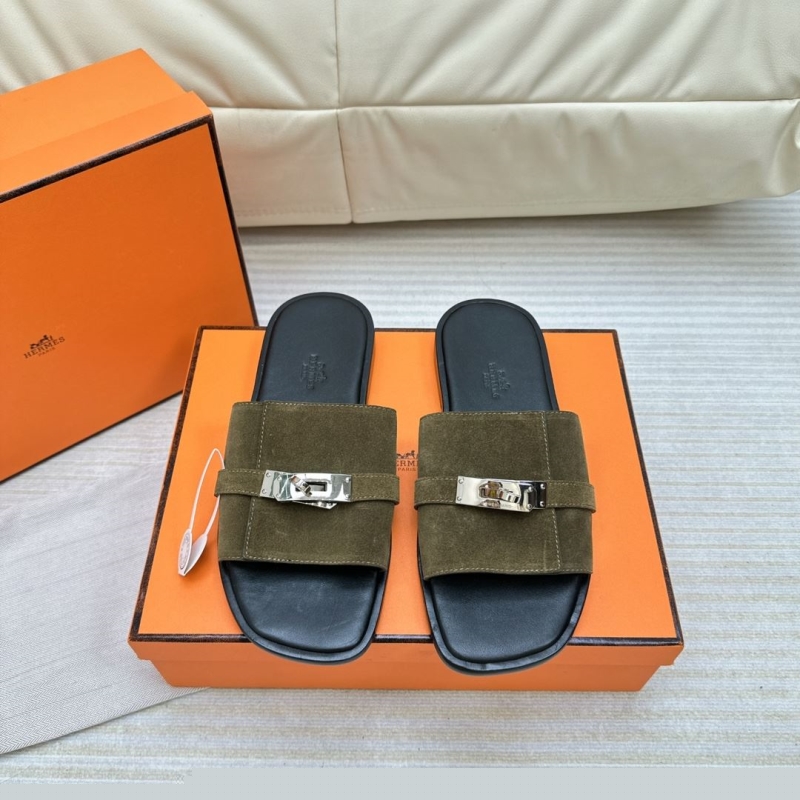 H**mes slippers